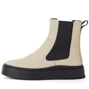 Vagabond Cream and Black Ankle Boots